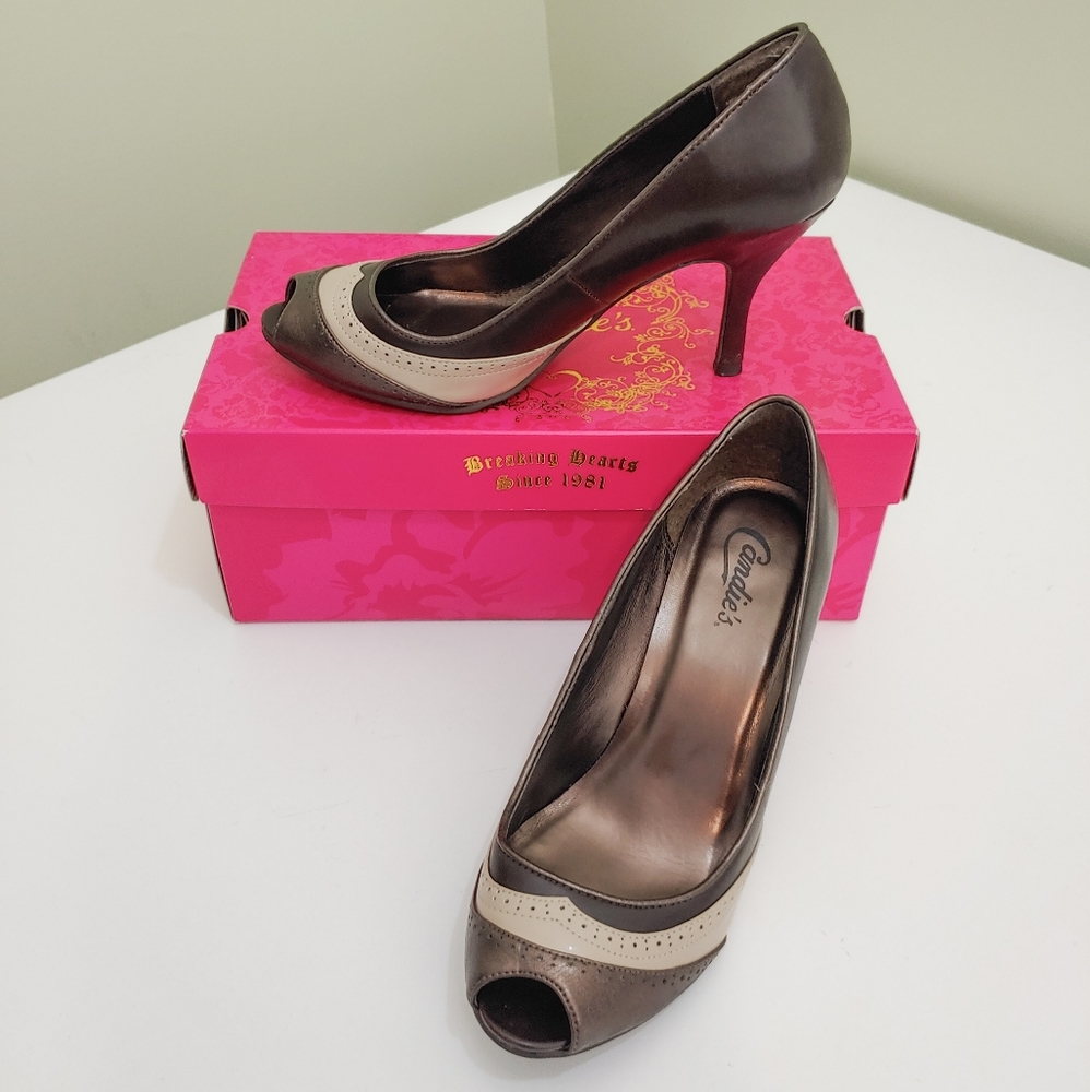 Candies Peep Toe Retro Brown pumps